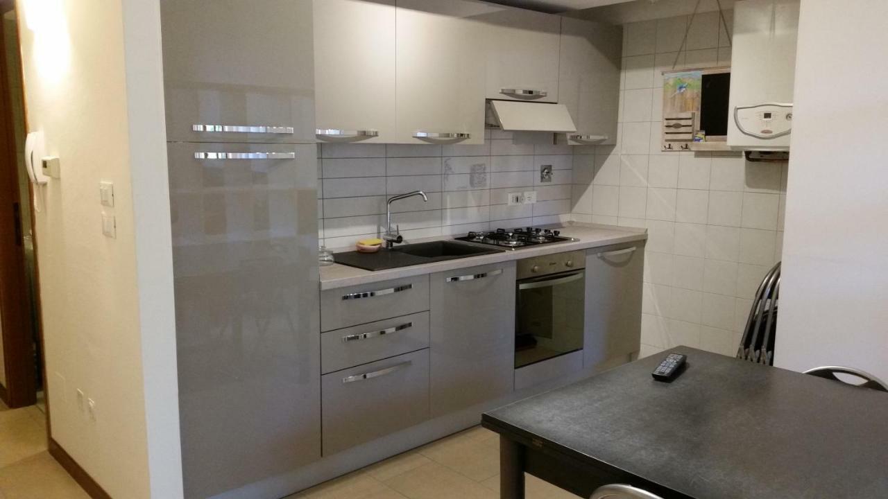 Villa Bologna Studio Flat 111 Via Francesco Zanardi Exterior foto